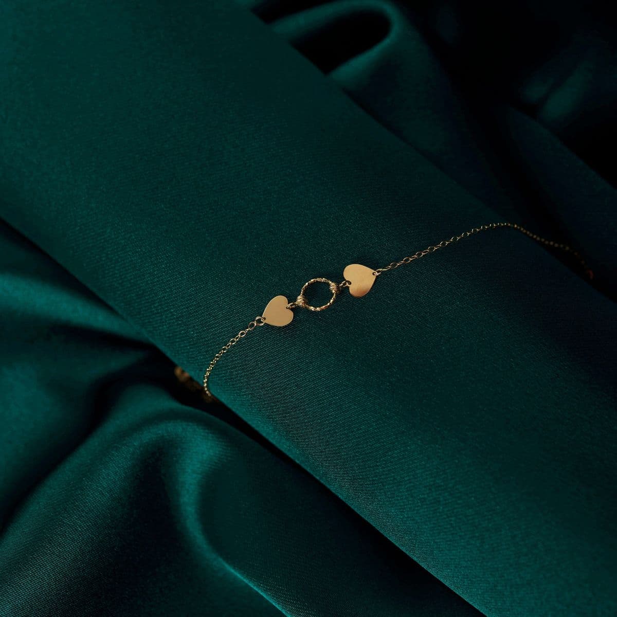 Armlets